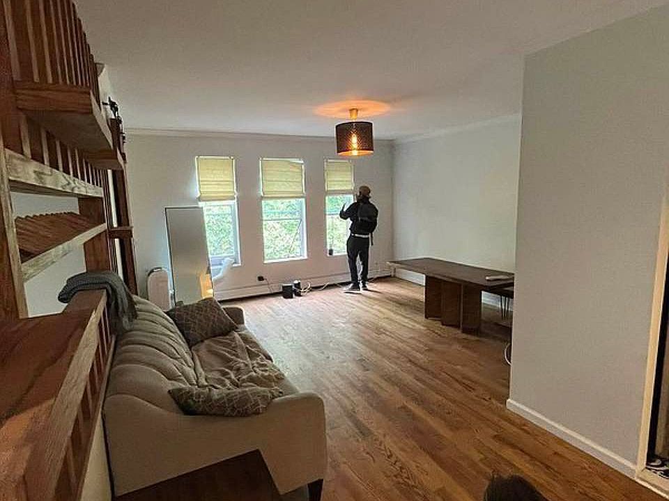 1st image of 54 President St #3
