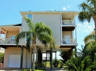 13627 Windlass Cir, Galveston, TX 77554