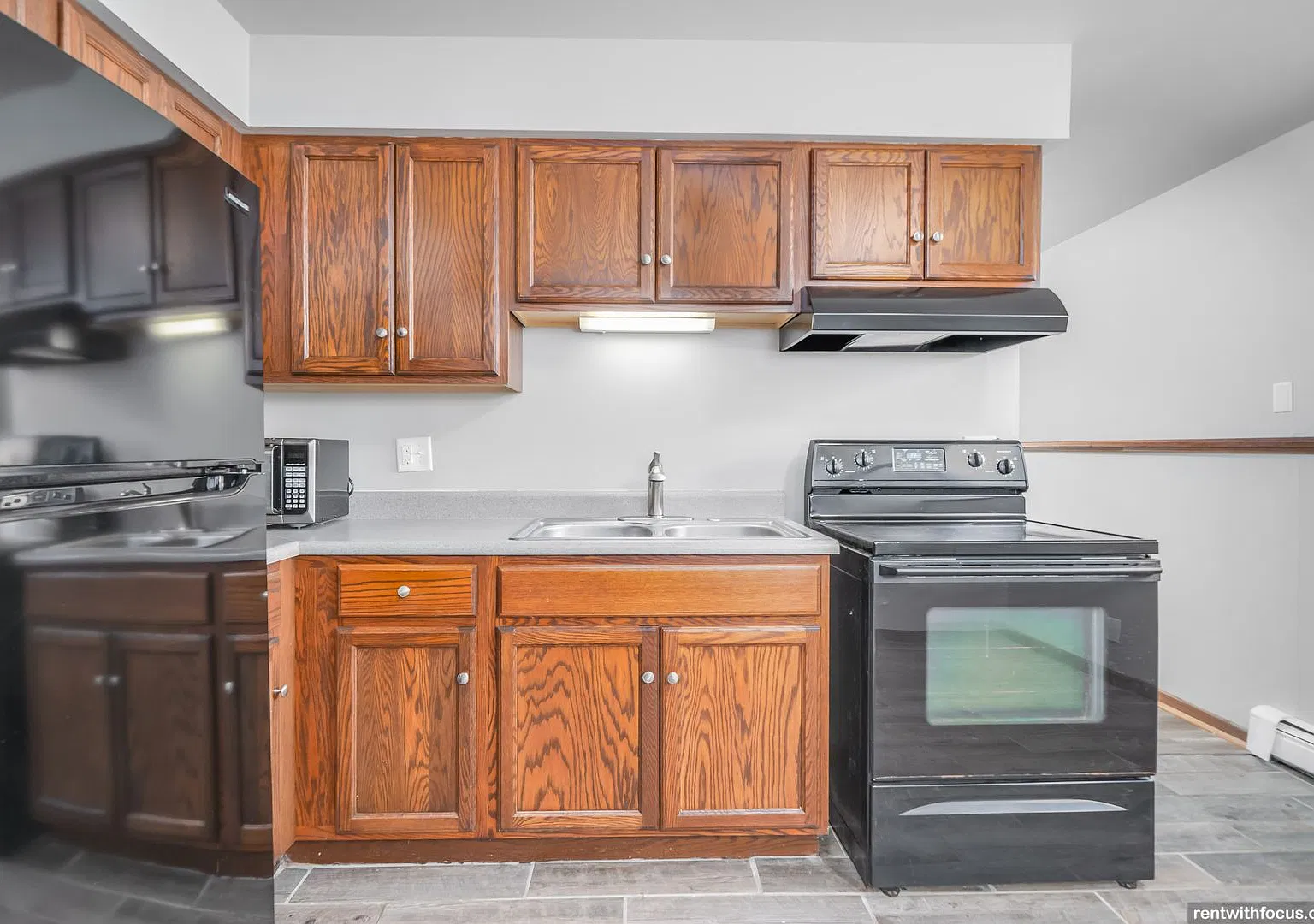 1214 Mount Vernon Street — Photo 2