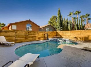 9931 Sparrow Ridge Ave, Las Vegas, NV 89117