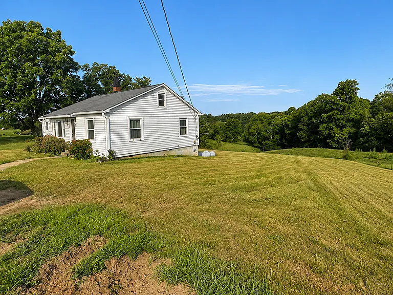 2029 Boone Trl — Photo 8