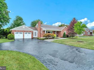 2342 Grantley Rd, York, PA 17403
