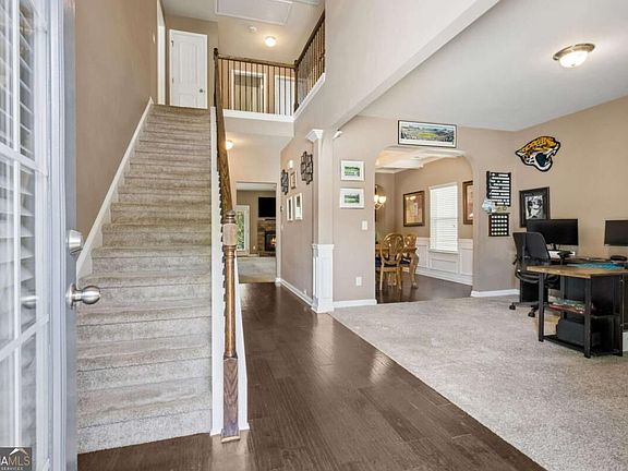 3rd image of 5943 Lexington Way