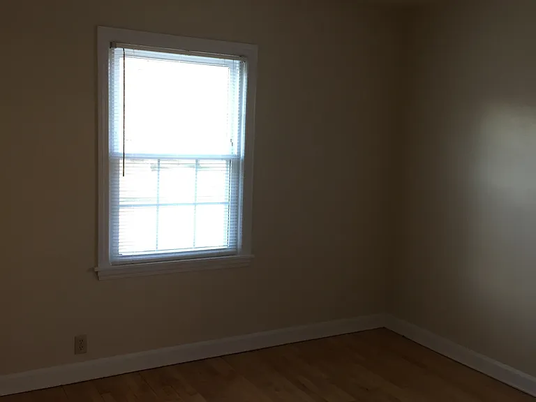 8911 W Center St #2 — Photo 12