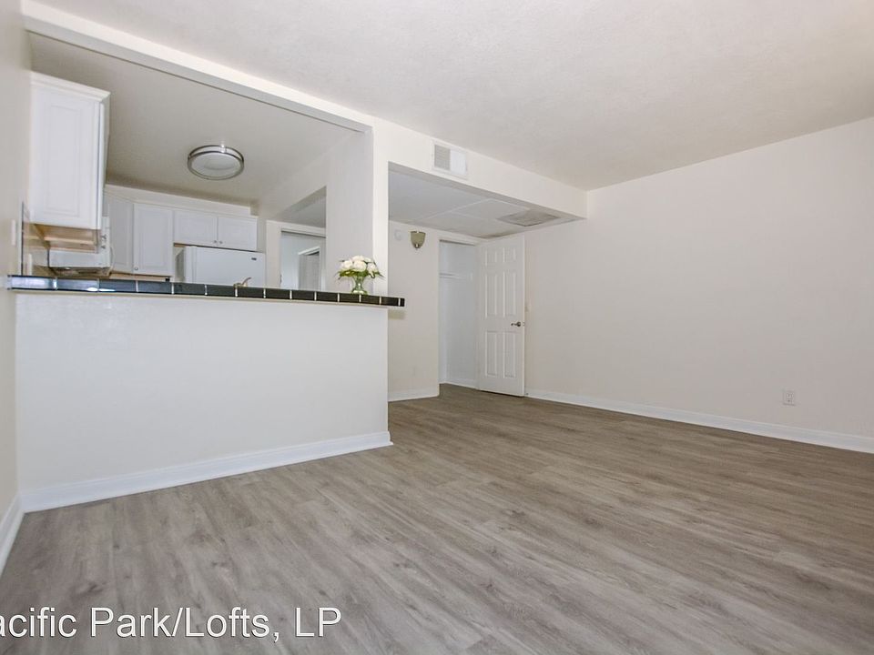 1st image of 223 N Alvarado St APT 111