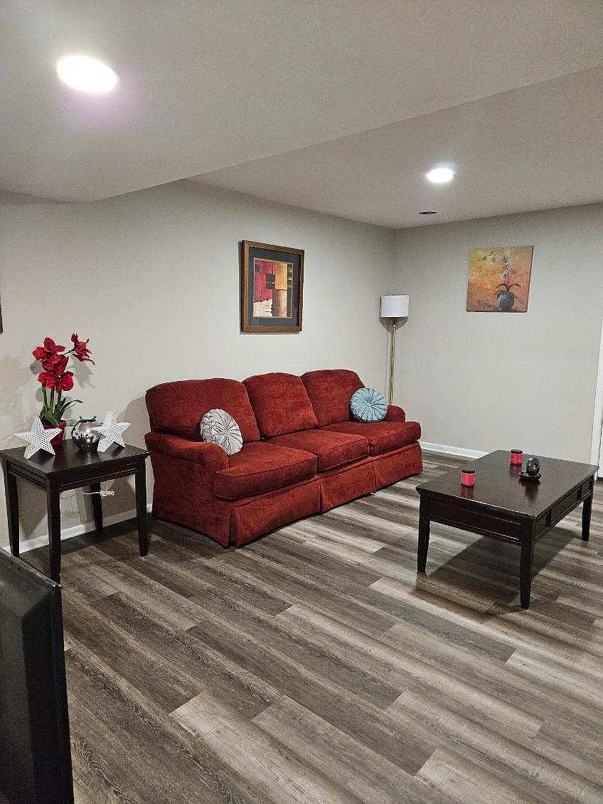 11 Willa Drive - A — Photo 2