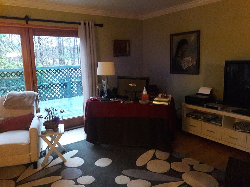 1st image of 815 Vestavia Villa Ct