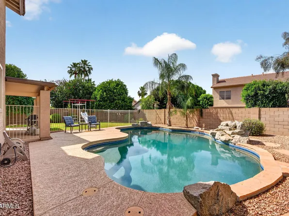 1002 E BETSY Lane, Gilbert, AZ 85296