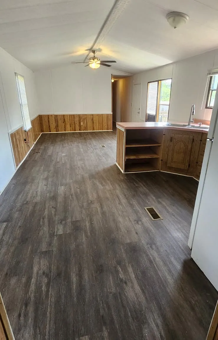 Cedar Street MHC - 7 — Photo 2