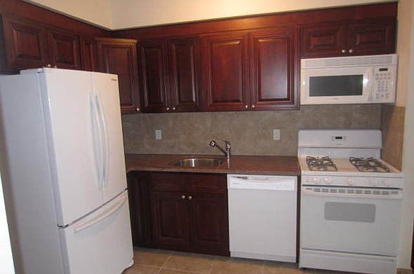 1st image of 3152 37th St #1