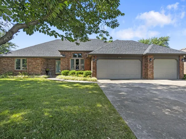 3730 W Birchwood Court, Springfield, MO 65807
