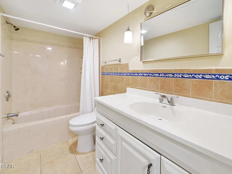 2100 W Beach Dr #I101 — Photo 7