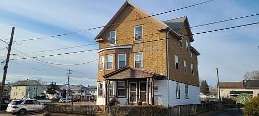 2nd image of 16-18 Twenty Everett St