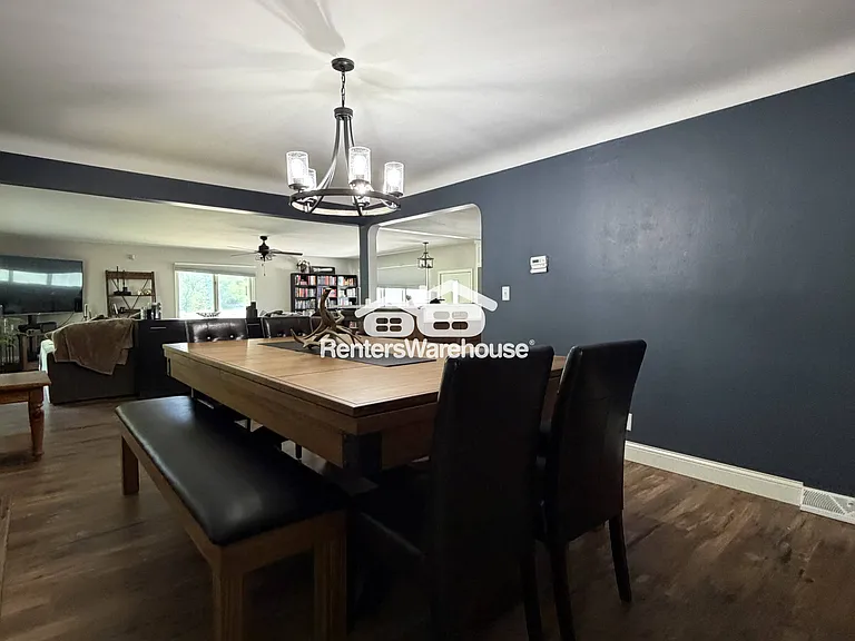 52 West Rd — Photo 6