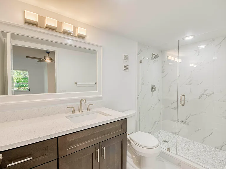 6865 Huntington Ln #105 — Photo 9