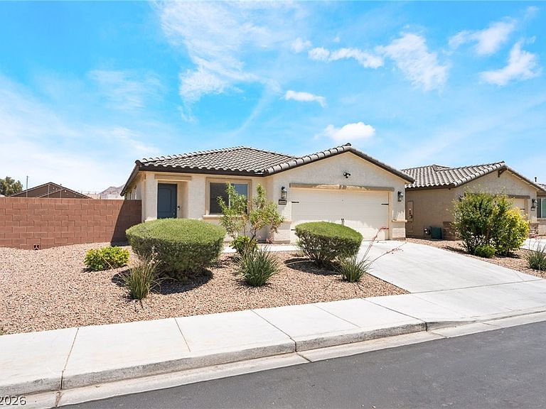 1886 Neoga St, Sunrise Manor, NV