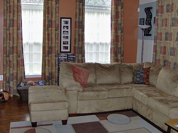 Arch windows add great light!!