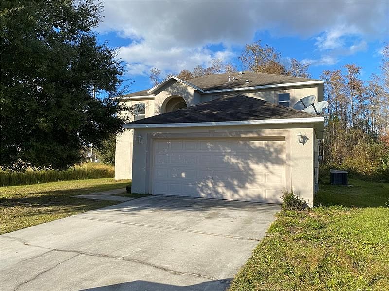 1st image of 230 Banbury Pl