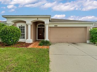 2711 Breakwater Ct, Brandon, FL 33511