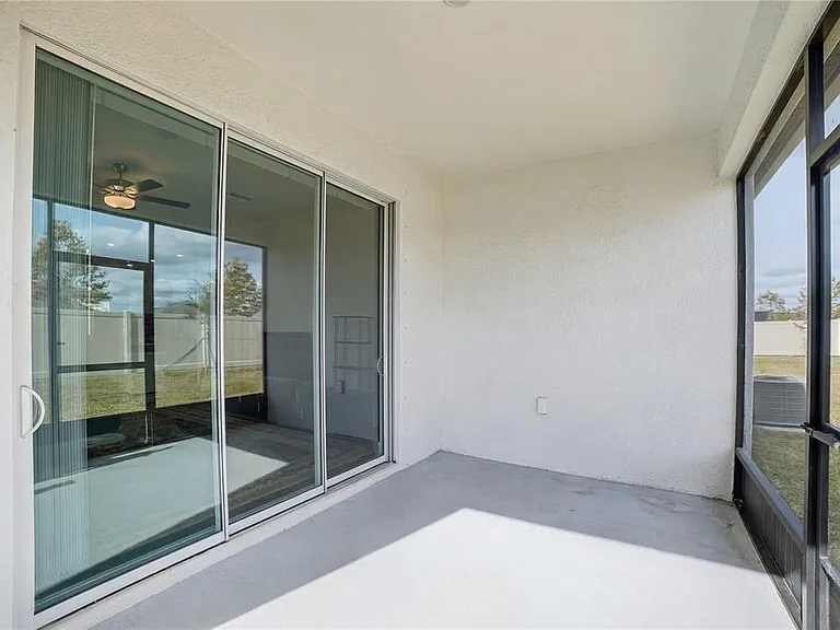 11534 72nd Pl E — Photo 49