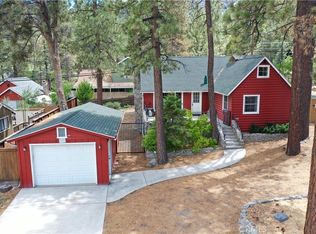 1825 Twin Lakes Rd, Wrightwood, CA 92397