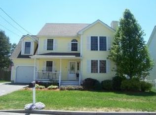 46 Ridgewood St, Manchester, NH 03103