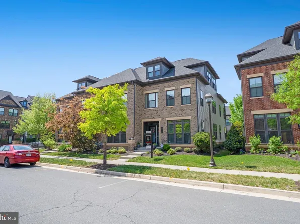 22425 Philanthropic Dr, Ashburn, VA 20148