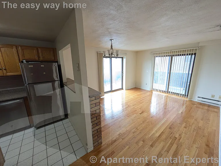 407 Broadway #1R — Photo 3