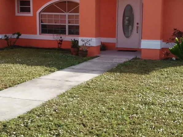 200 SW Trafalgar Pkwy, Cape Coral, FL 33991