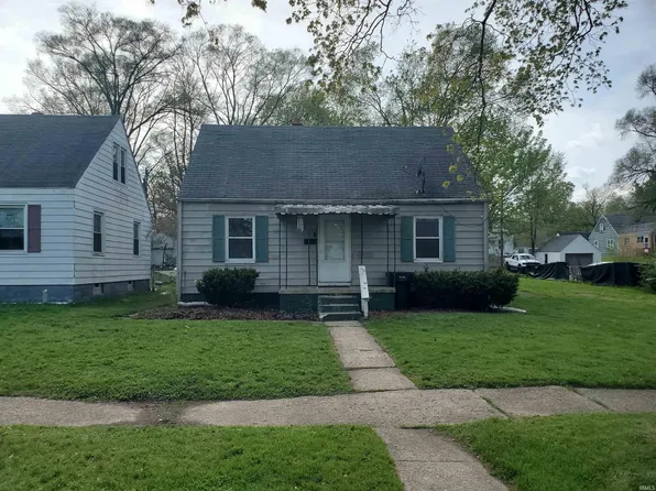 1609 N Brookfield St, South Bend, IN 46628