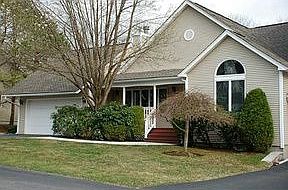 1st image of 190 River Farms Dr
