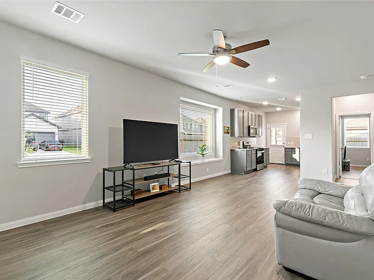 13770 Goldeye Dr — Photo 4