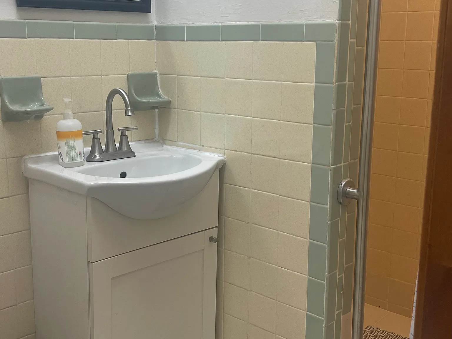 Studio, 445 sqft, $1,950 — Photo 3