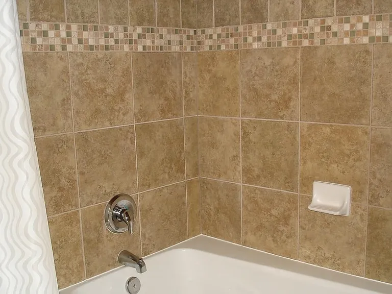 5262 Brooklyn Ave NE — Photo 11