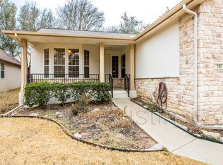 280 Whispering Wind Dr, Georgetown, TX 78633