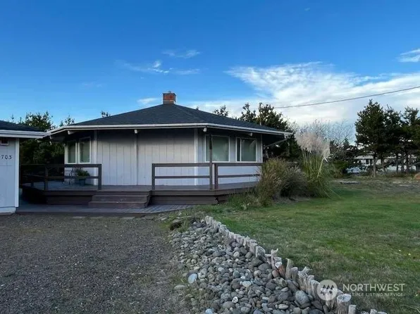 703 325th Place, Ocean Park, WA 98640