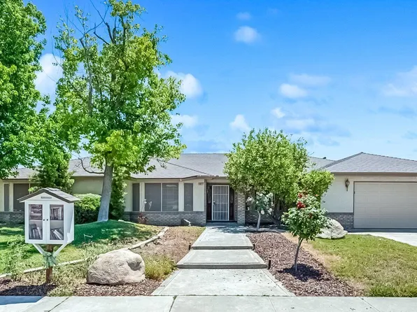 2877 Aspen Street, Hanford, CA 93230