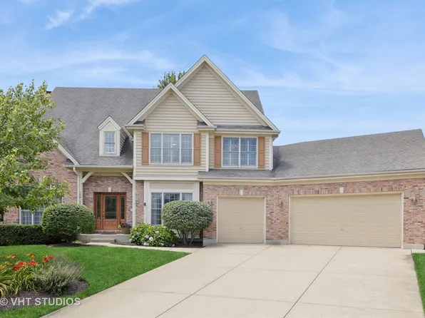 26W155 Prestwick Ln, Winfield, IL 60190