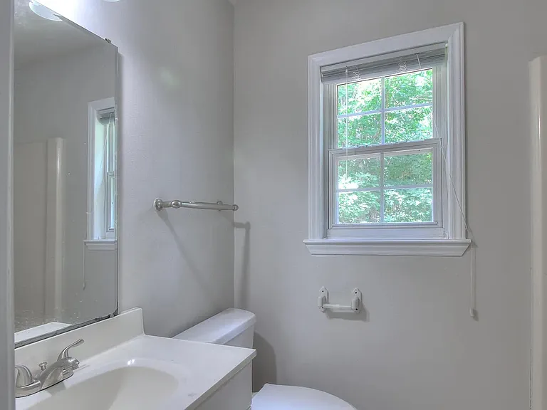 317 Gatewood Ln — Photo 17