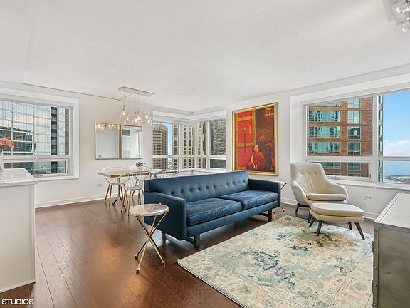 2nd image of 512 N McClurg Ct APT 1504