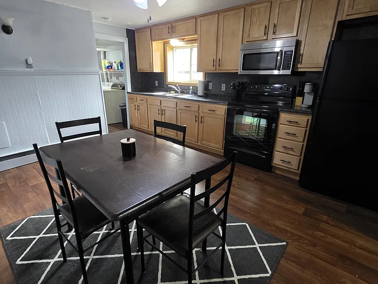 505 S 10th St #1/2 — Photo 6