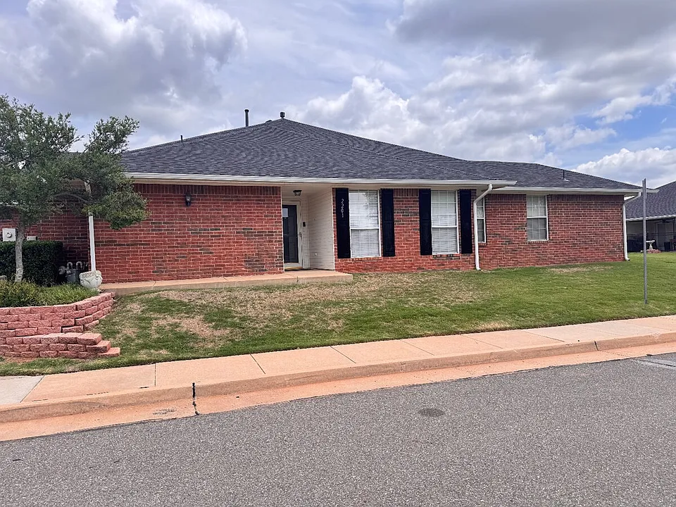 2201 NW 155th St