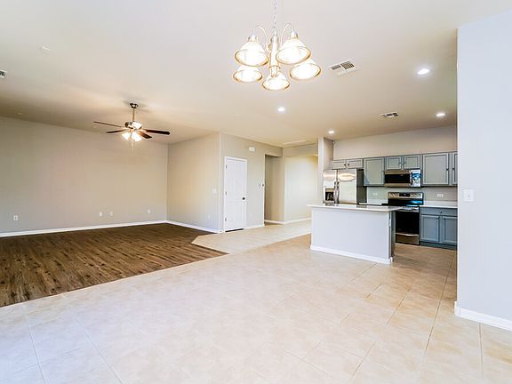 5th image of 12646 N Greenberry Dr
