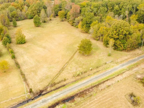 152 Helen Dr, Lonoke, AR 72086
