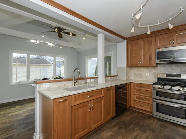 2924 North 79th STREET, Milwaukee, WI 53222