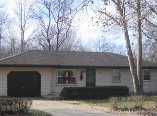 705 Evergreen Ave, Nixa, MO 65714