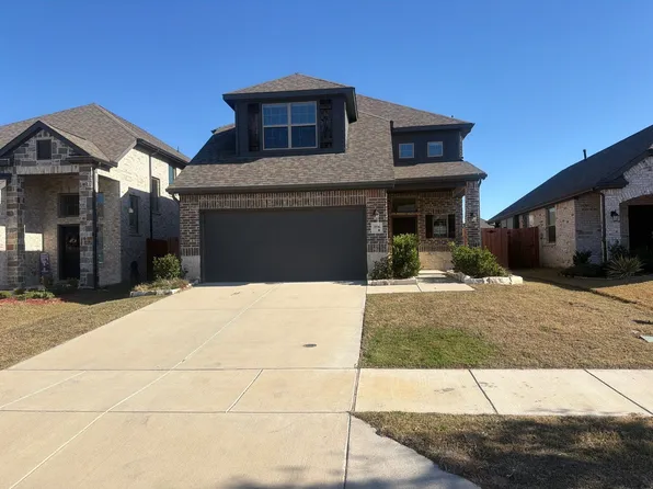 3936 Chesapeake Ln, Heartland, TX 75126