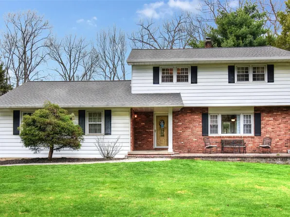 8 Lucky Lane, Washingtonville, NY 10992