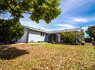 262 S Midway Dr, Escondido, CA 92027