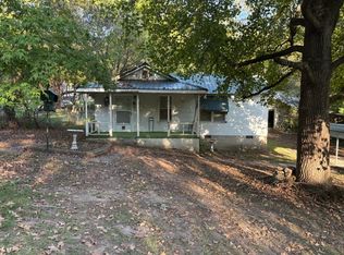 517 S Ash St, Harrison, AR 72601